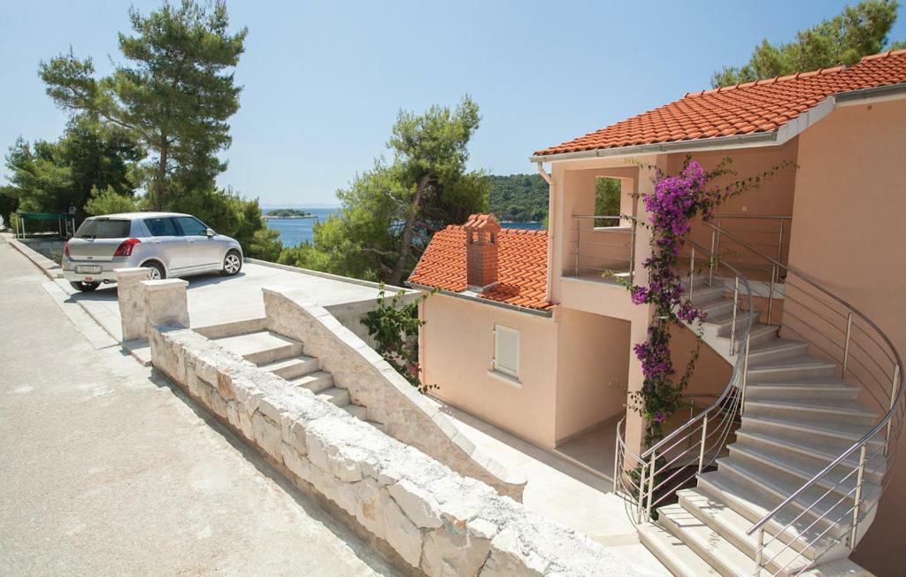Beautiful Apartment By The Sea Prizba Exterior photo